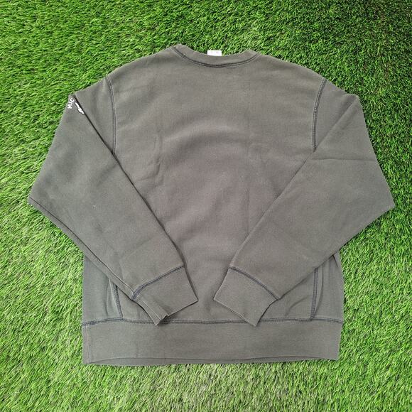 Disney Mickey-Mouse Sweatshirt M/L 22x25 Green Cropped - Picture 2 of 16